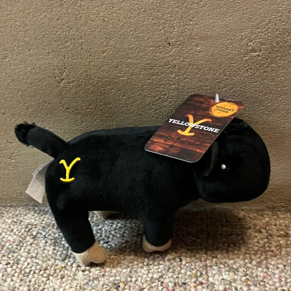 🆕 Yellowstone Steer Squeaky Dog Toy