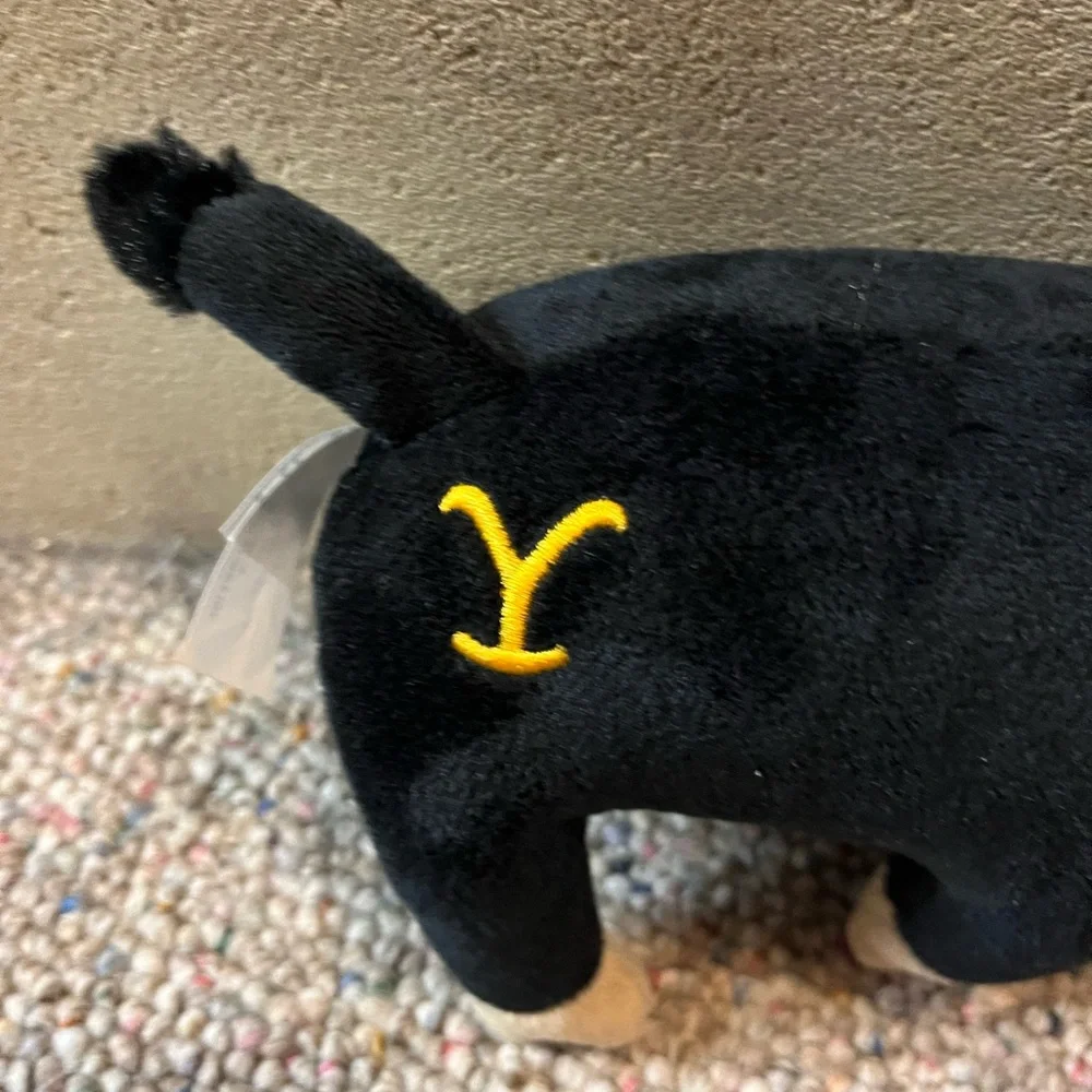 🆕 Yellowstone Steer Squeaky Dog Toy