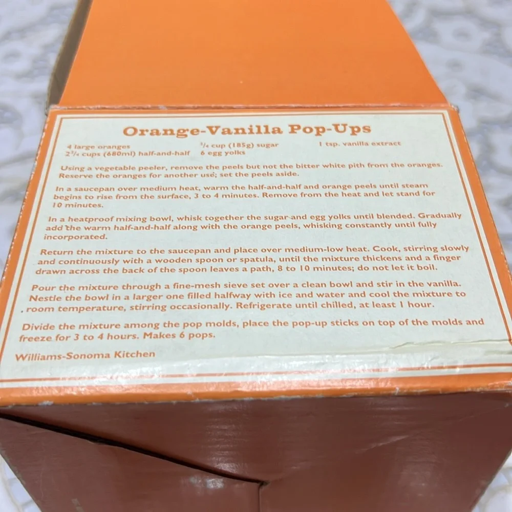 Williams Sonoma Pop-Up Molds - Orange