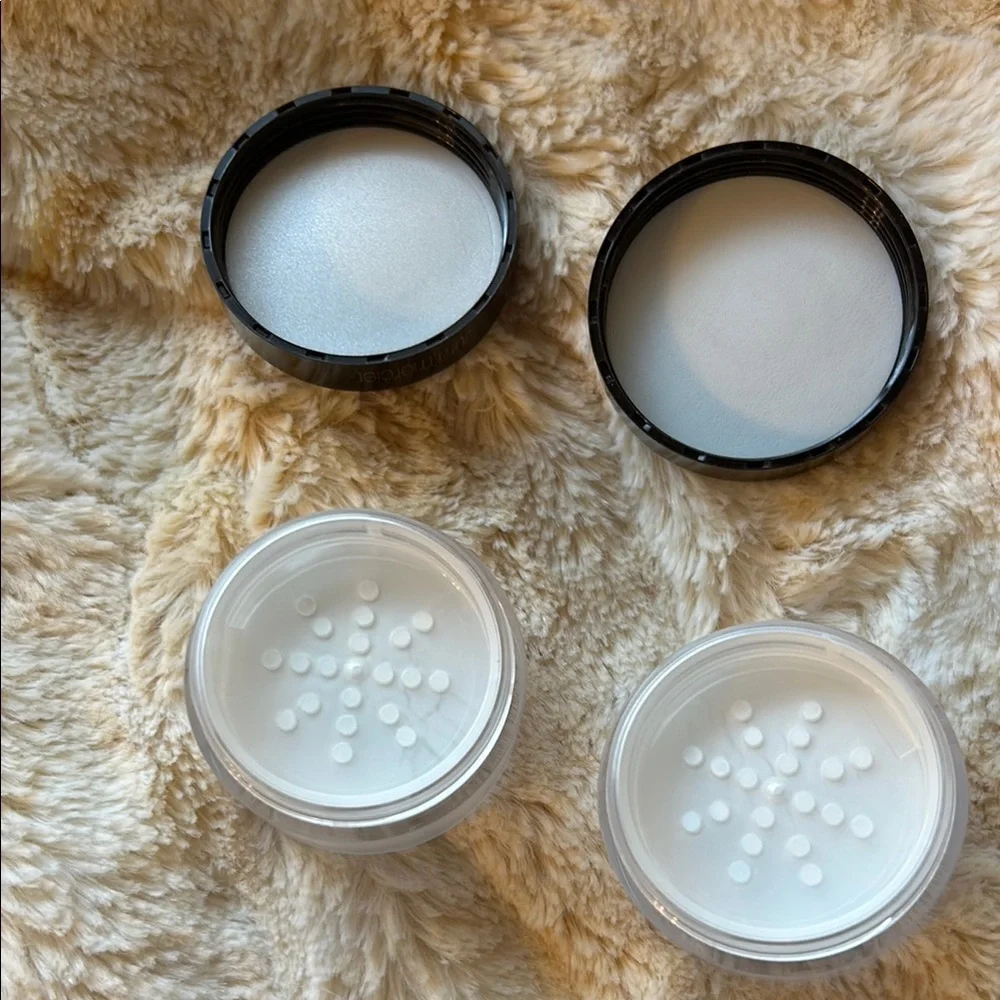 Laura Mercier Black Setting Powder for a Flawless Finish BUNDLE OF 2