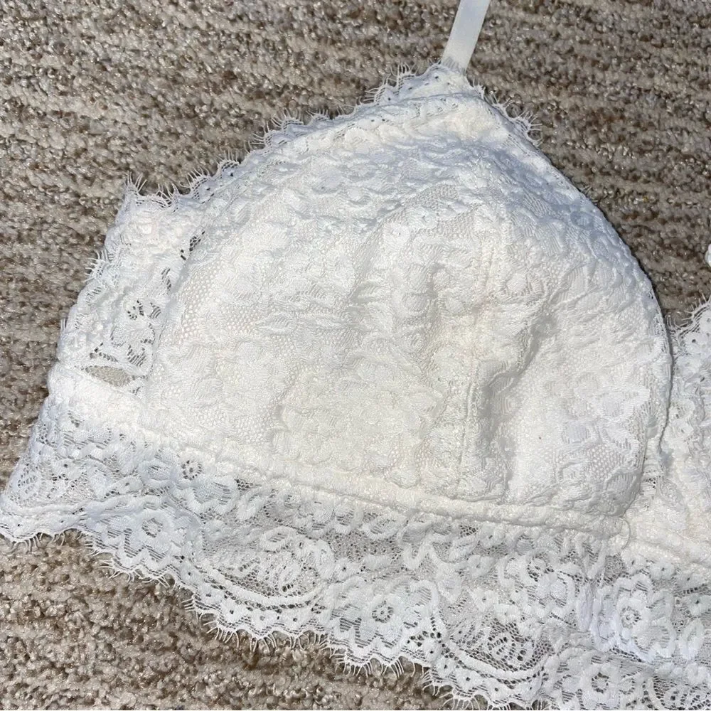 🚨 3 for $25 - AERIE Eyelash Lace Bralette