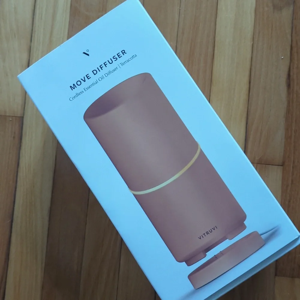 🆕 Vitruvi Move Diffuser in Terracotta