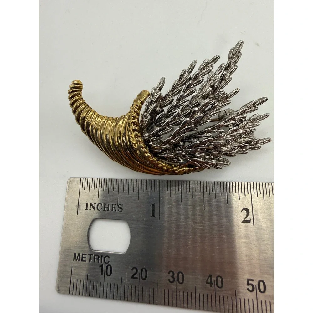 Vintage Two Tone Cornucopia Brooch Gold Silver Mixed Metal Harvest Wheat Pin