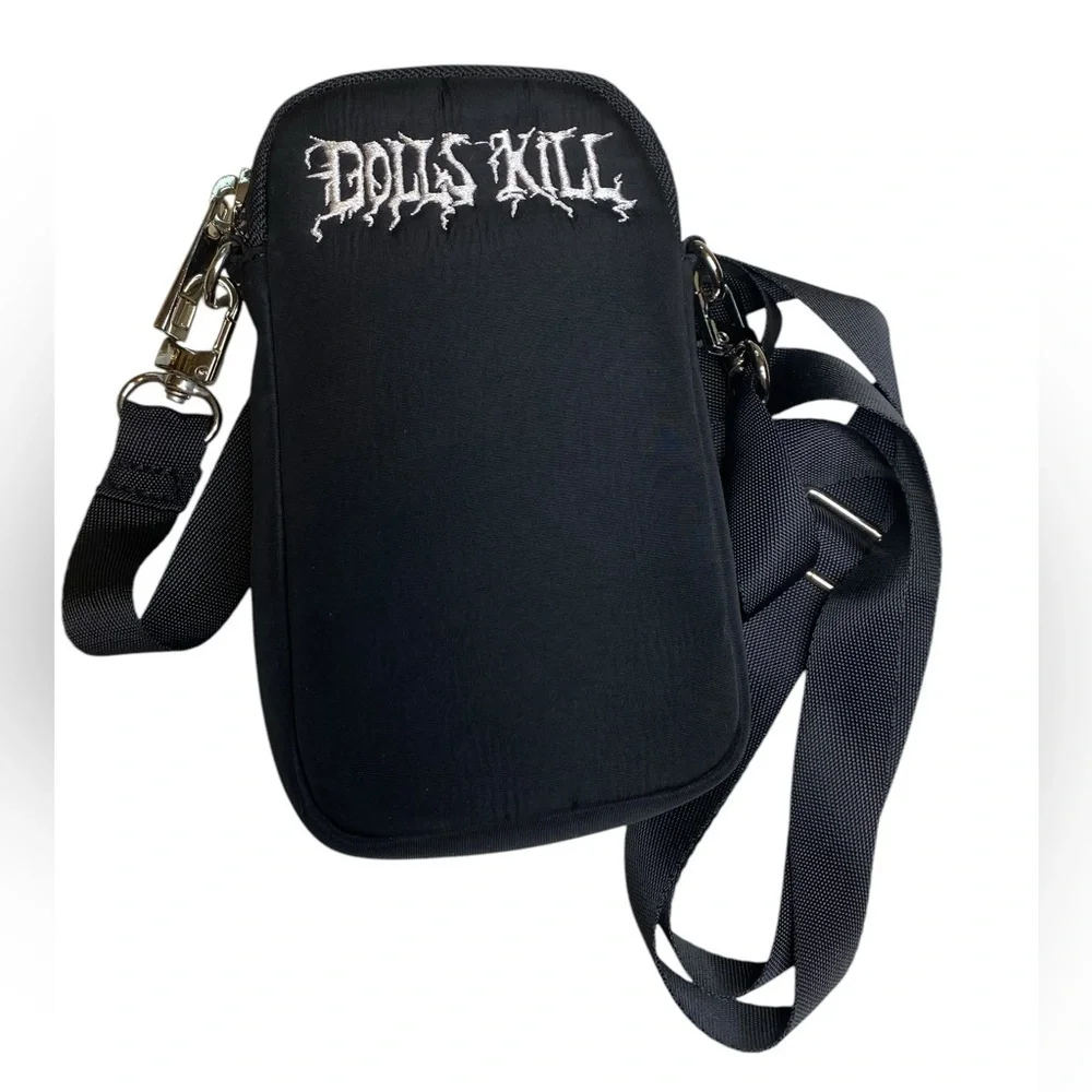 DOLLS KILL 7