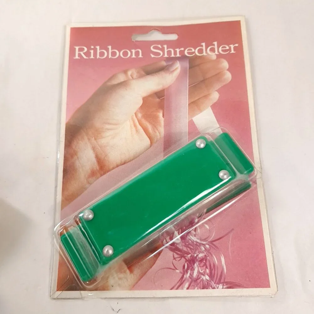 Vintage Ribbon Magic Shredder & Curler green gift wrap‎ tool holiday birthday
