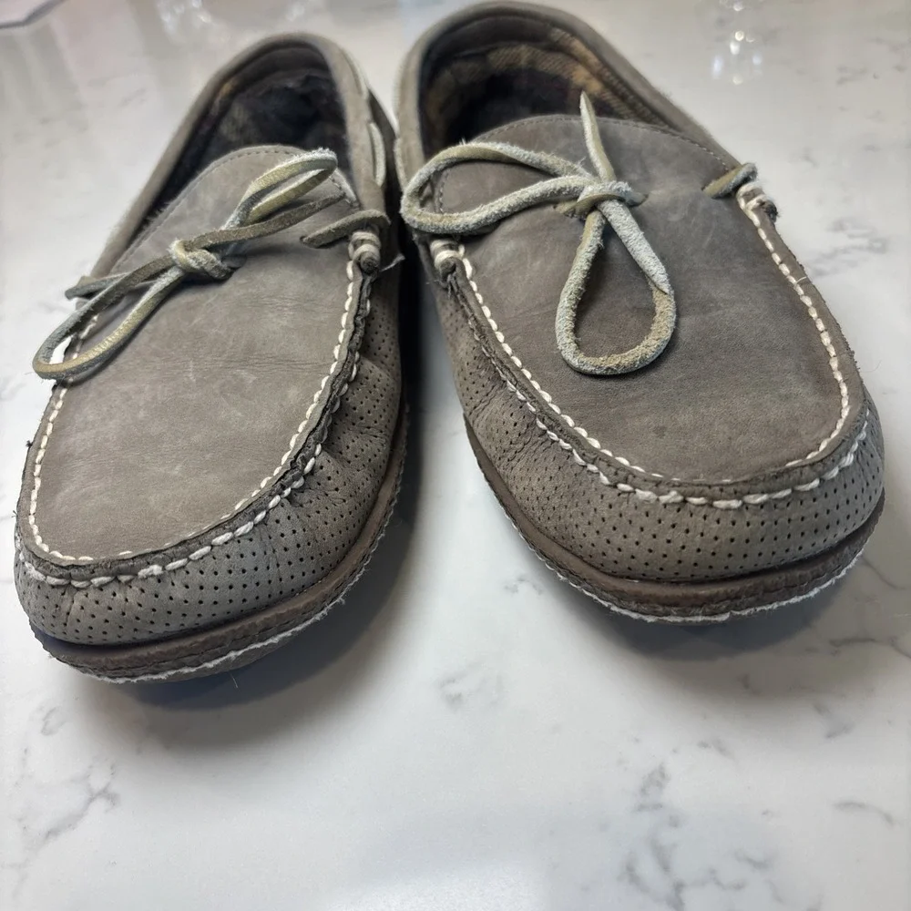 LL Bean Gray Leather SlipOn Flannel Lined Handsewn Slippers Rubber Sole‎ SZ 10M