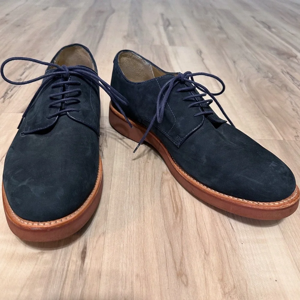 Brooks Brothers Classic Bucks in navy Suede Leather Size 10‎