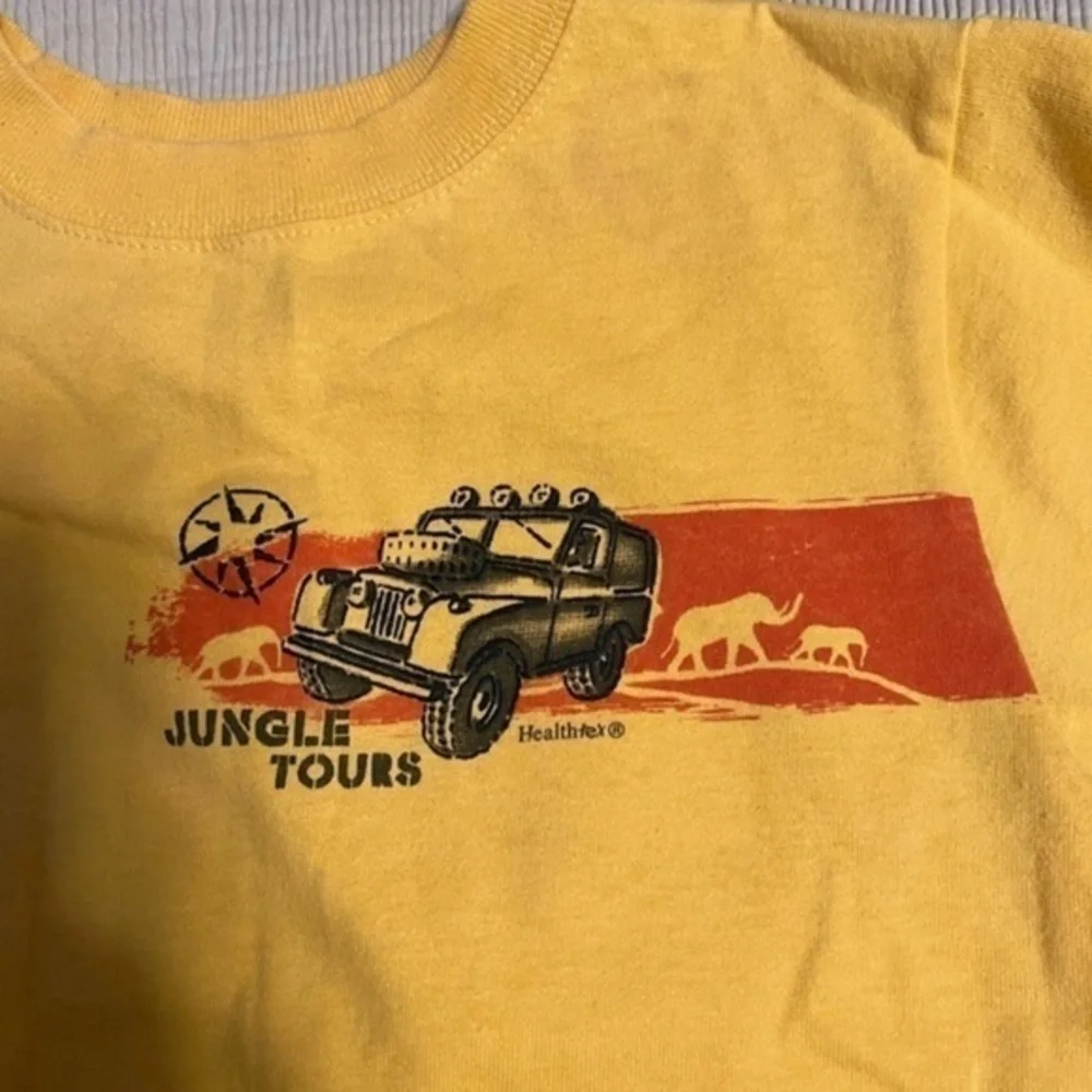 Jungle tour yellow short sleeve shirt‎ size 5
