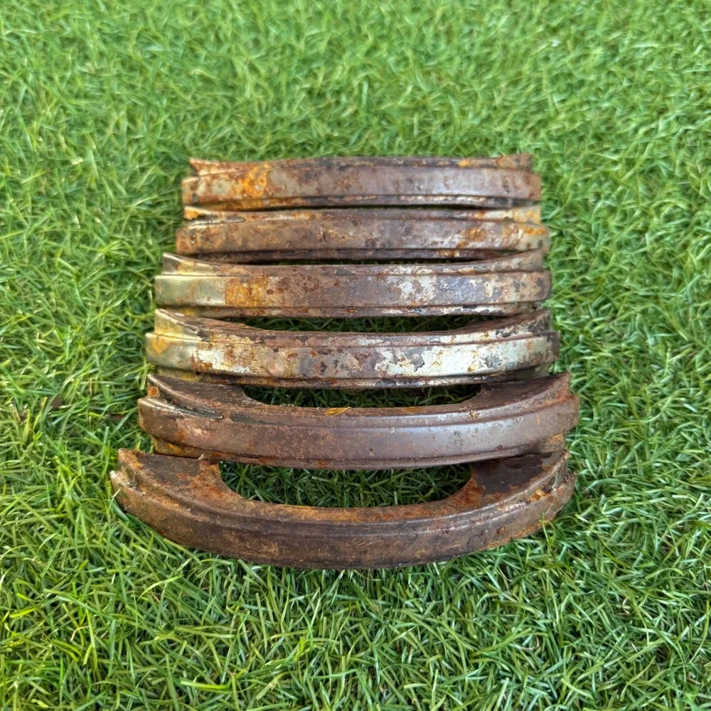 6 Antique‎ Drawer Pull with Rust Dresser Drawers Art Deco Mid-century Scalloped