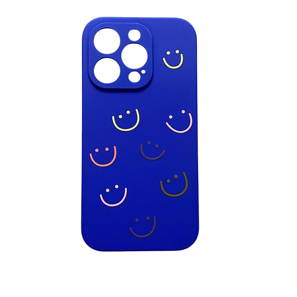 Blue Smiley Face iPhone Pro 6.1