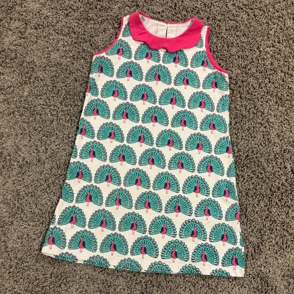 5/$25 Girls Peacock Print Sleeveless Dress with Pink Collar, size 8