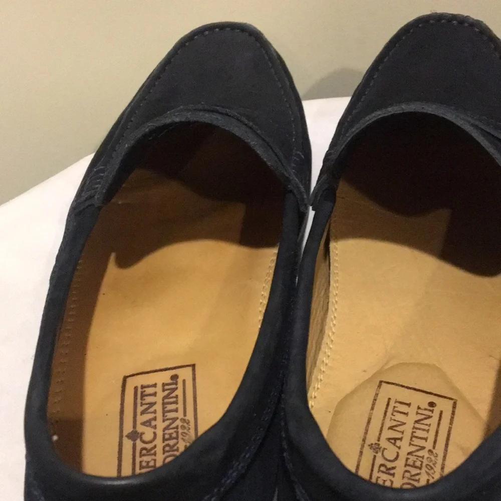Mercanti Fiorentini mens Navy Suede slip on Loafers made in Brazil size 10