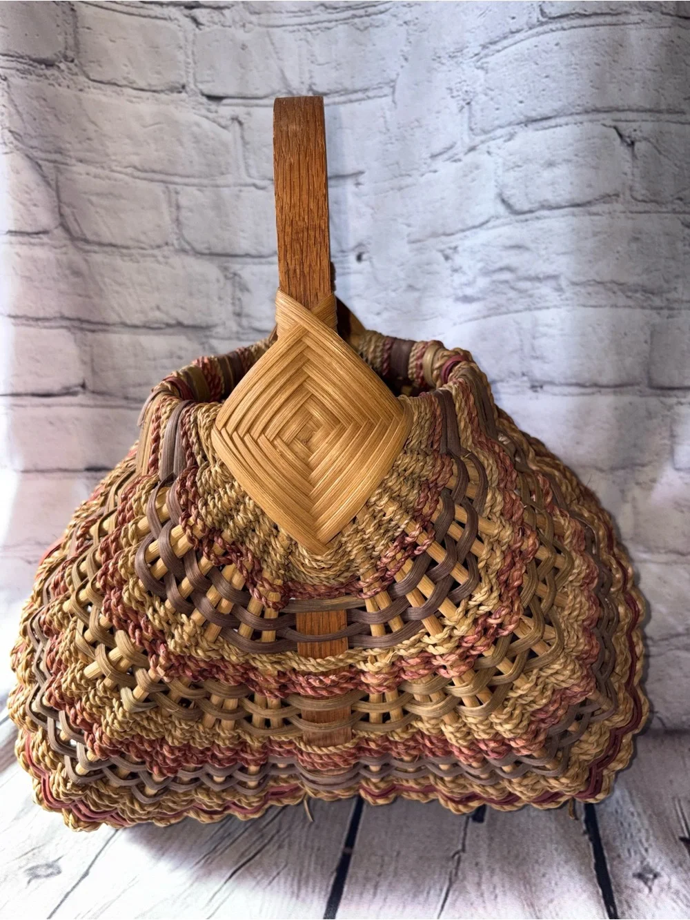 Harvest Egg Gathering Buttocks Butt Basket Bent Wood Handle Multicolored Vintage
