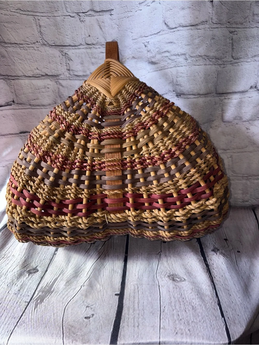 Harvest Egg Gathering Buttocks Butt Basket Bent Wood Handle Multicolored Vintage