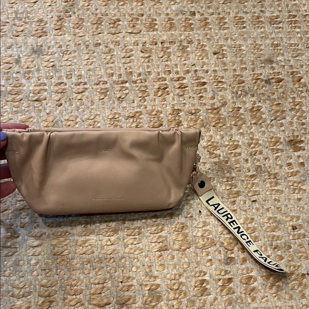Laurence Paul Beige Women's Bag