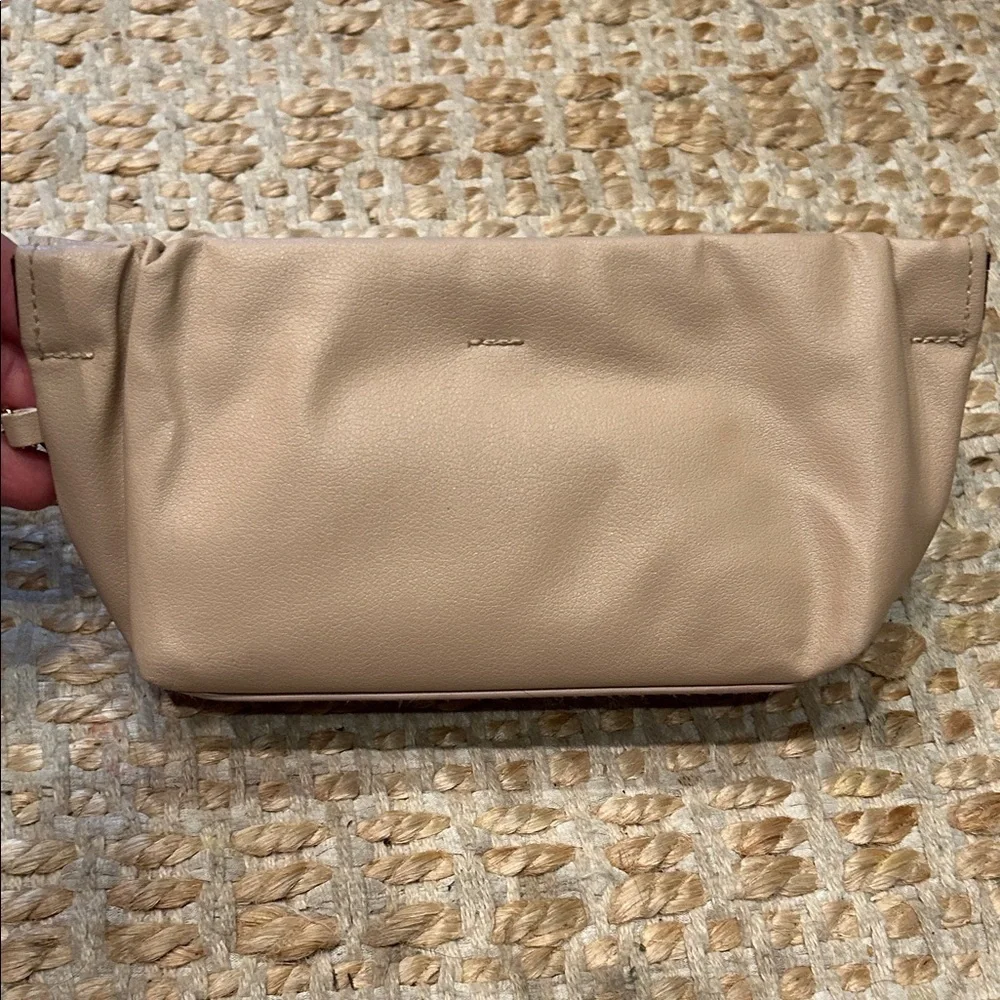 Laurence Paul Beige Women's Bag