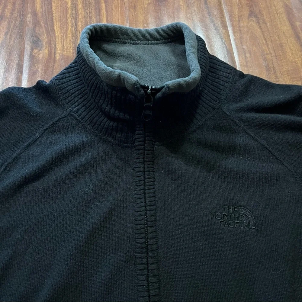 The North Face Men’s Black Wool Blend Full Zip Cardigan Sweater size large