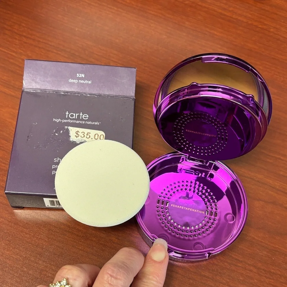 Tarte Shape Tape Pressed Powder 52N Deep Neutral, new