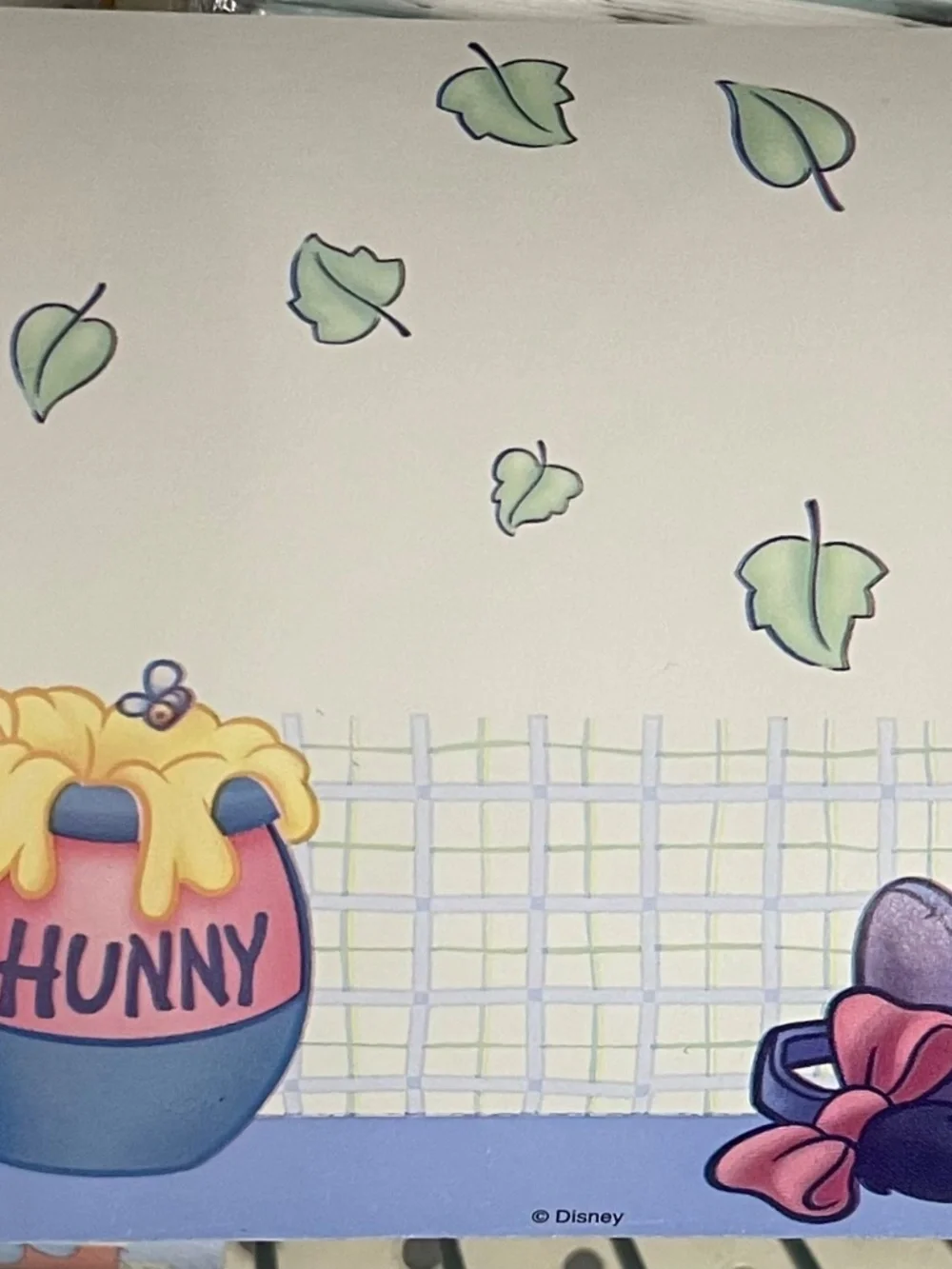 New DISNEY Winnie the Pooh & Friends WALLPAPER BORDER -3 Rolls