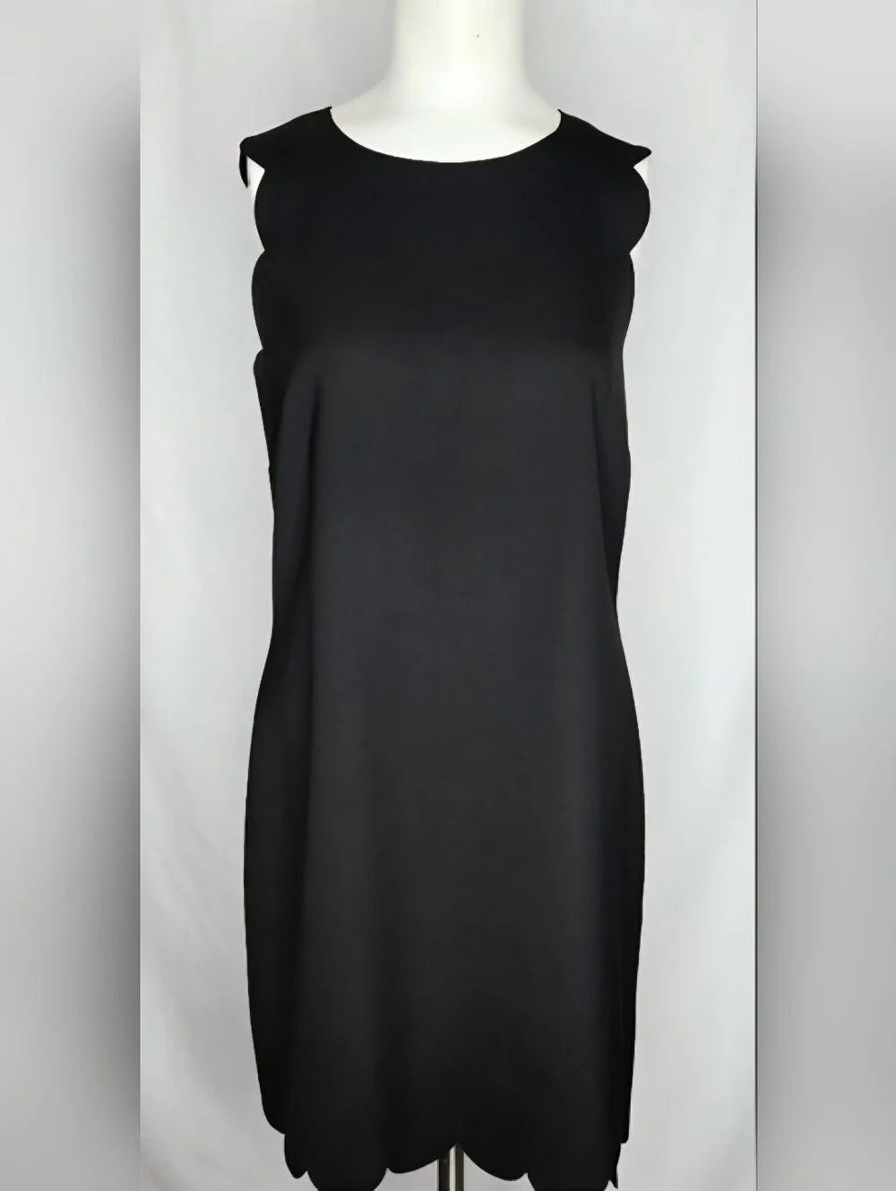 J.Crew Black Scalloped Shift Dress Sleeveless LBD‎ Career Size 6 NWOT