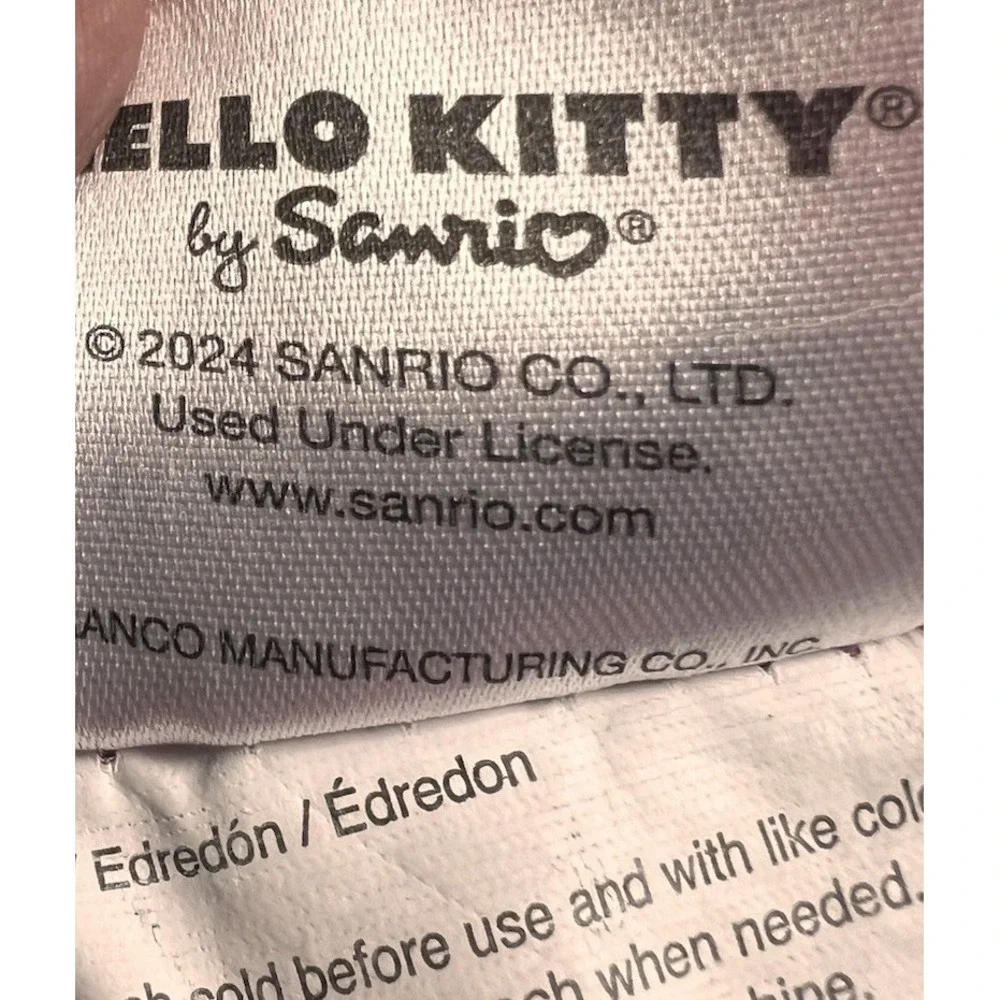 Hello‎ Kitty Tropical Leaves Reversible Comforter Twin XL Pink Leopard
