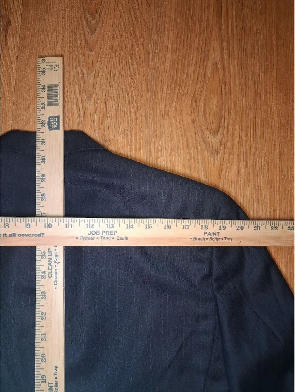 Hart Schaffner Marx 2 PC Suit 40R 32x30 Gray Striped Wool