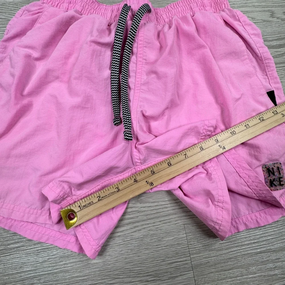Nike Men's Swim Trunks Volley Shorts Pink Small Mesh Lined Board Shorts‎ 4 Inch