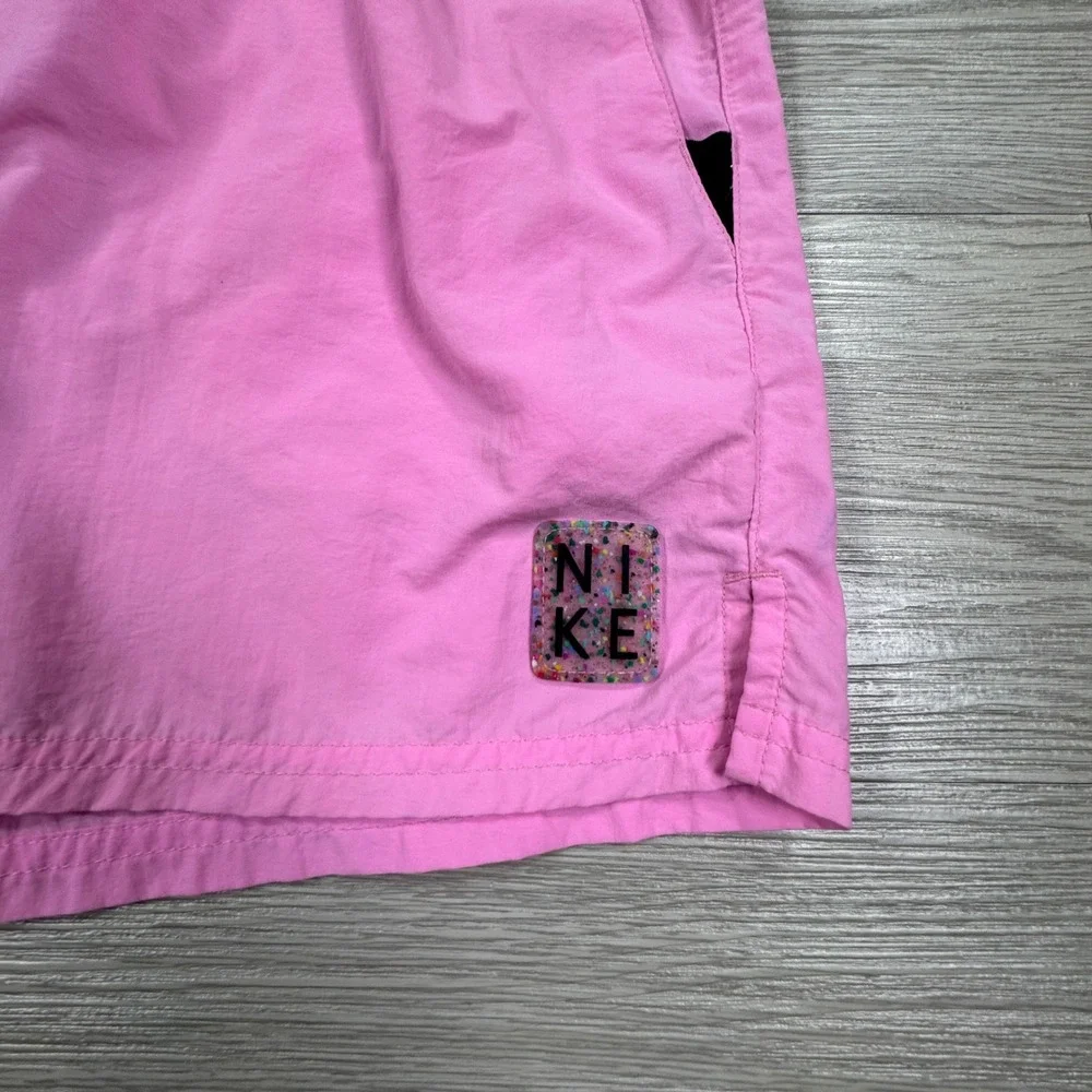 Nike Men's Swim Trunks Volley Shorts Pink Small Mesh Lined Board Shorts‎ 4 Inch