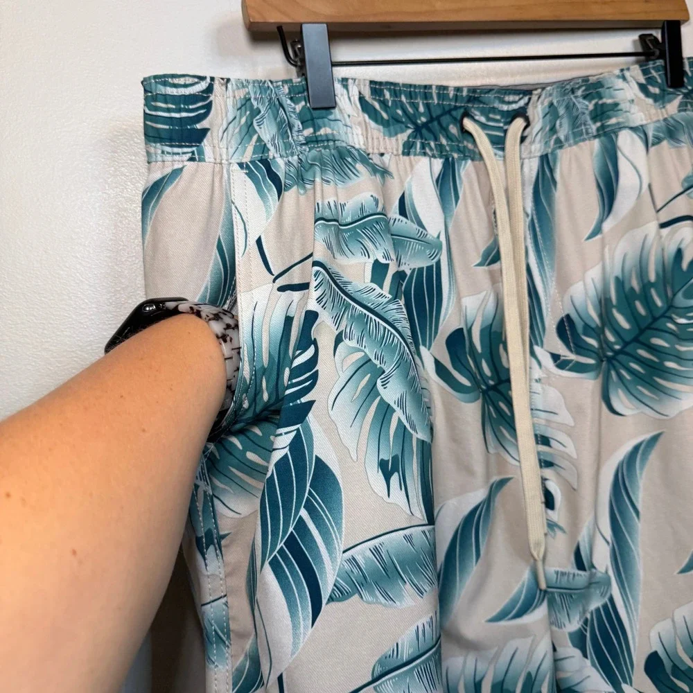 Hurley Tropical Palm Leaf Print Swim Trunks Teal Cream Board Shorts Men's XXL