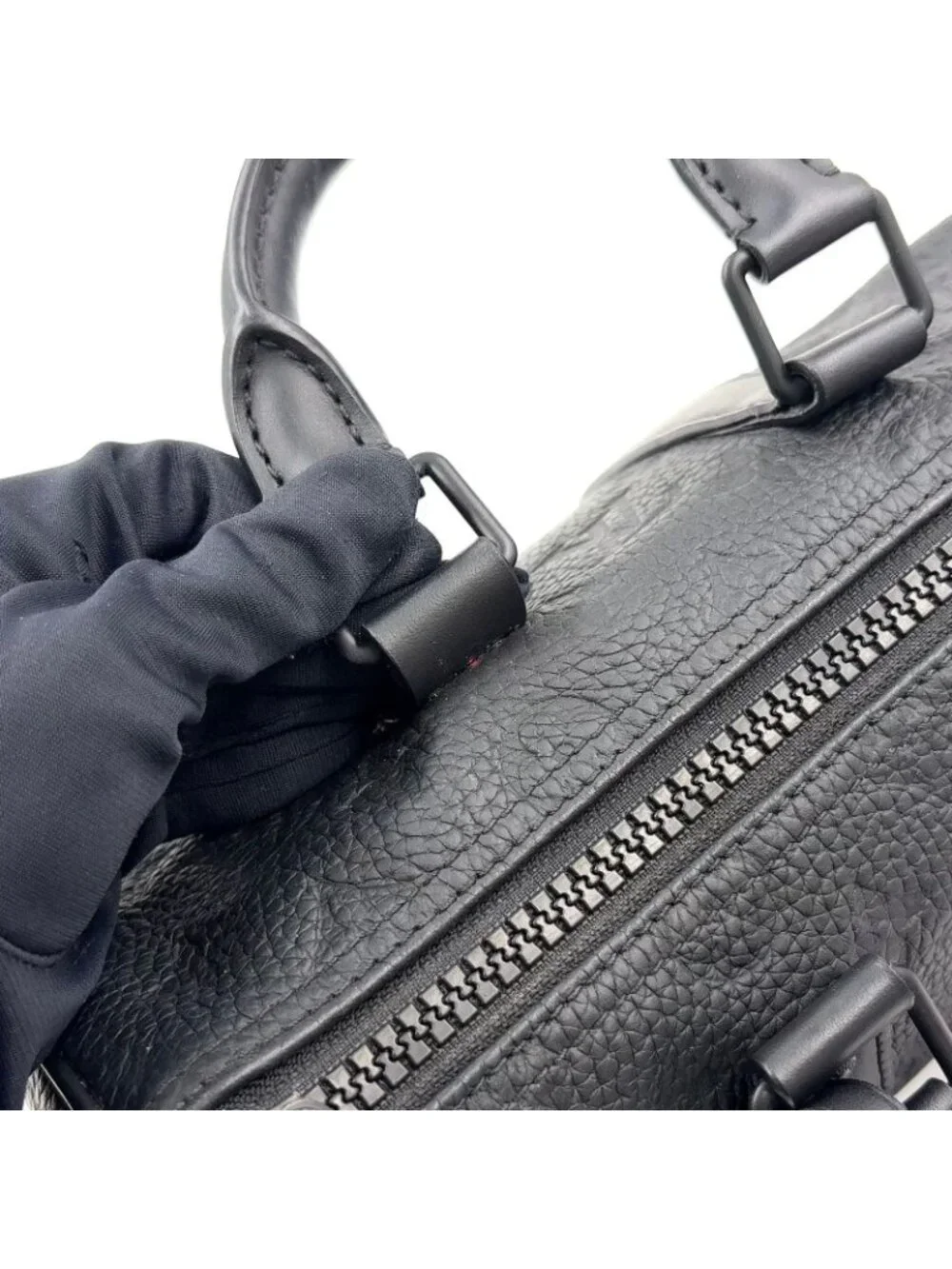 Louis Vuitton Keepall Bandouliere 25 Monogram Taurillon Leather Black Shoulder