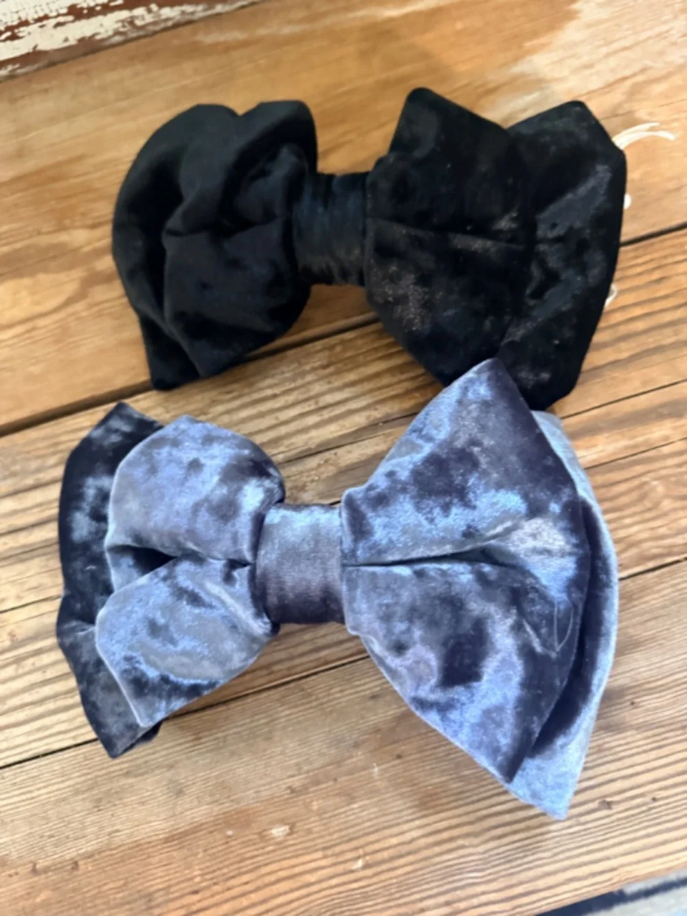 NWT Anthropologie Velvet Hair Bow Barette Set Blue and Black