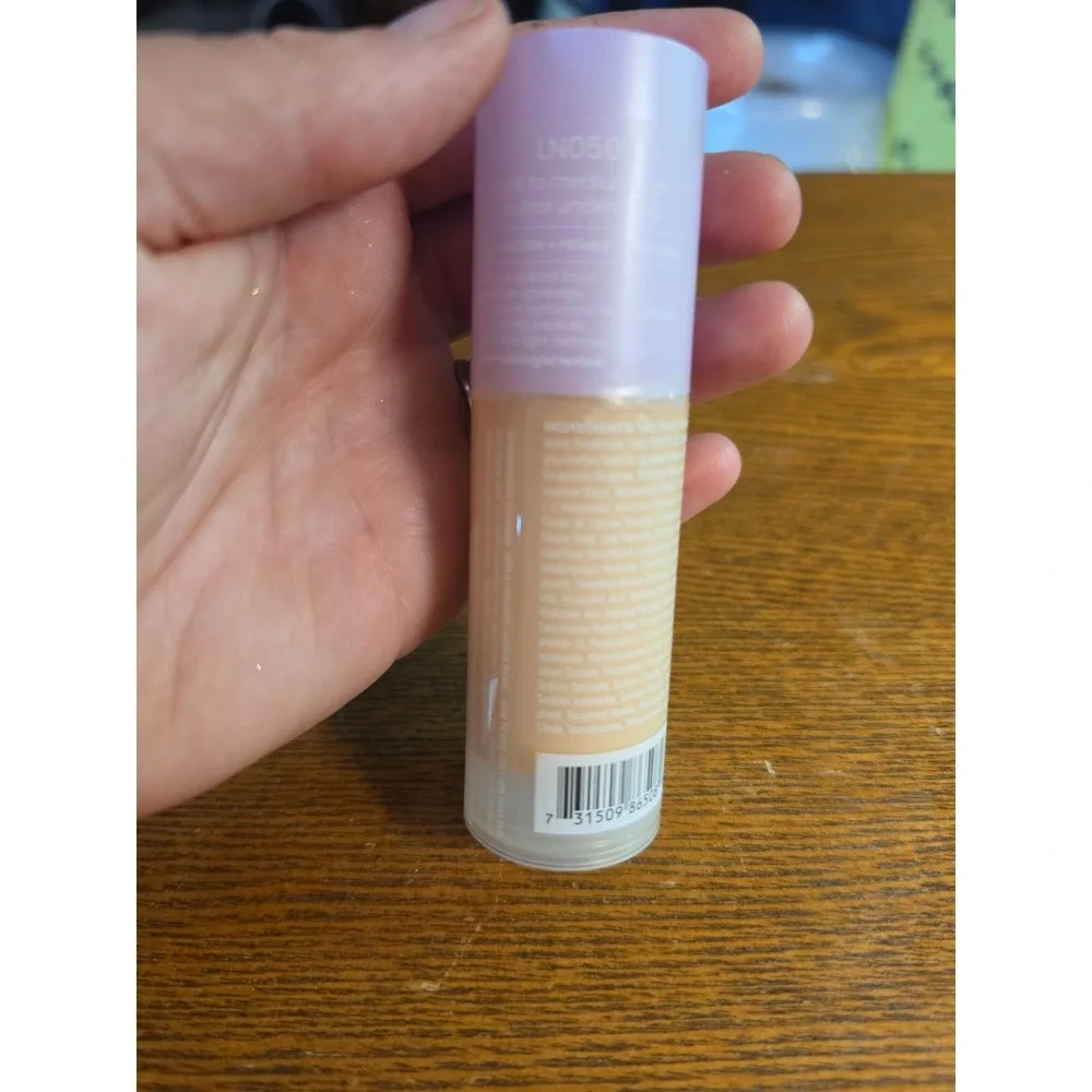 JOAH Crystal‎ Glow Peptide-Infused Foundation LN050 Light to Medium With Neutral
