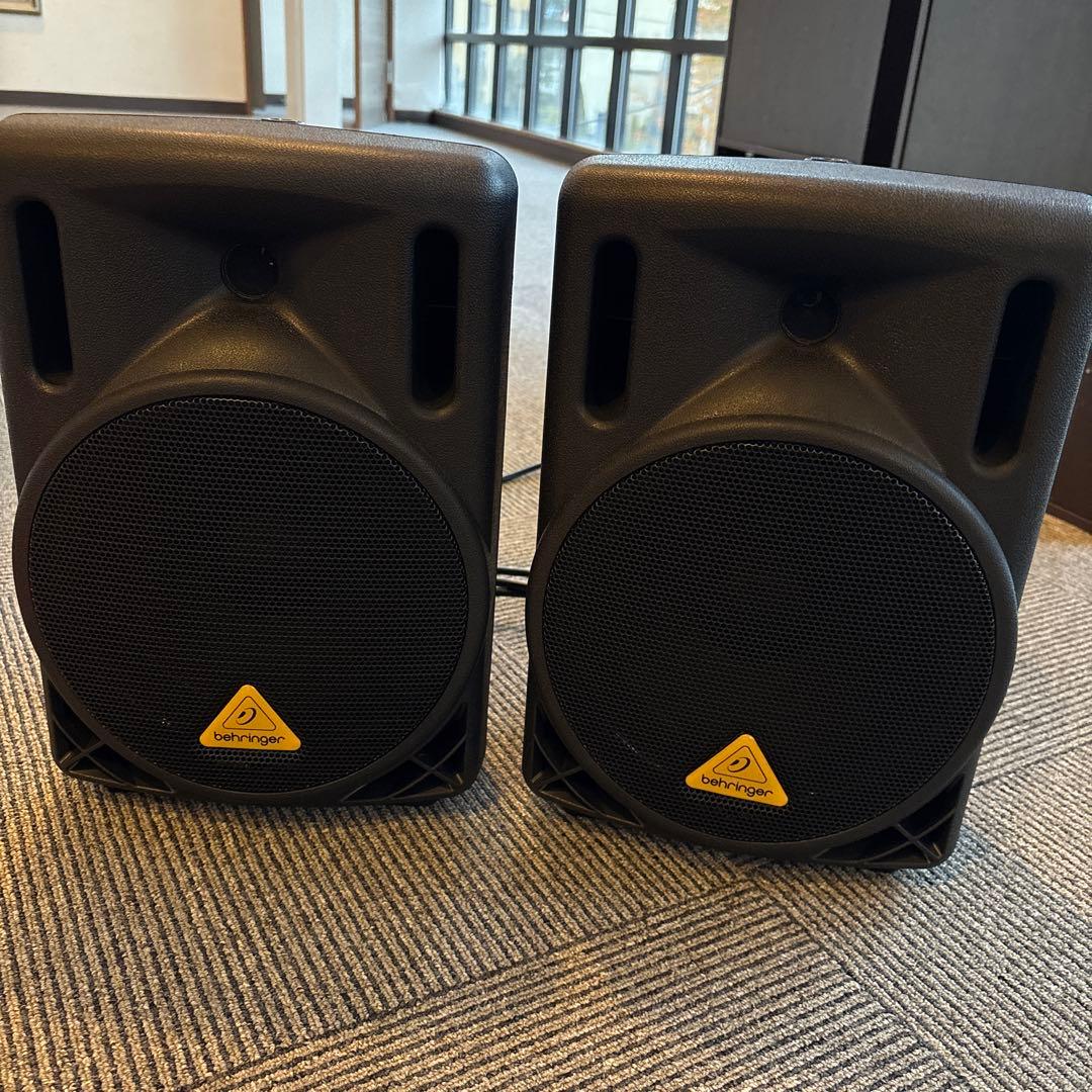 BEHRINGER EUROLIVE B208D Powered Speaker Set of 2