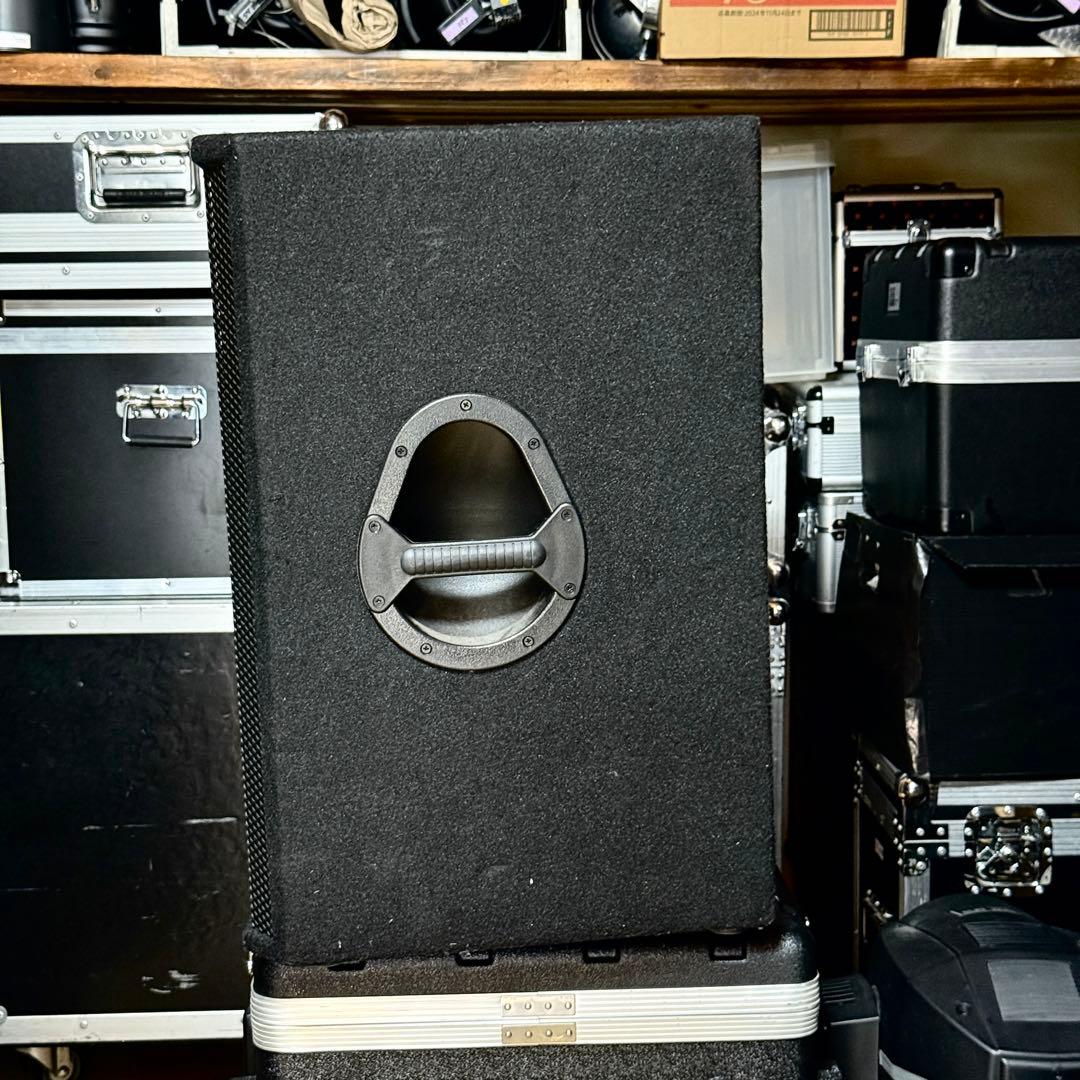 Free Shipping! Behringer VP1520 15-inch Passive PA Speaker