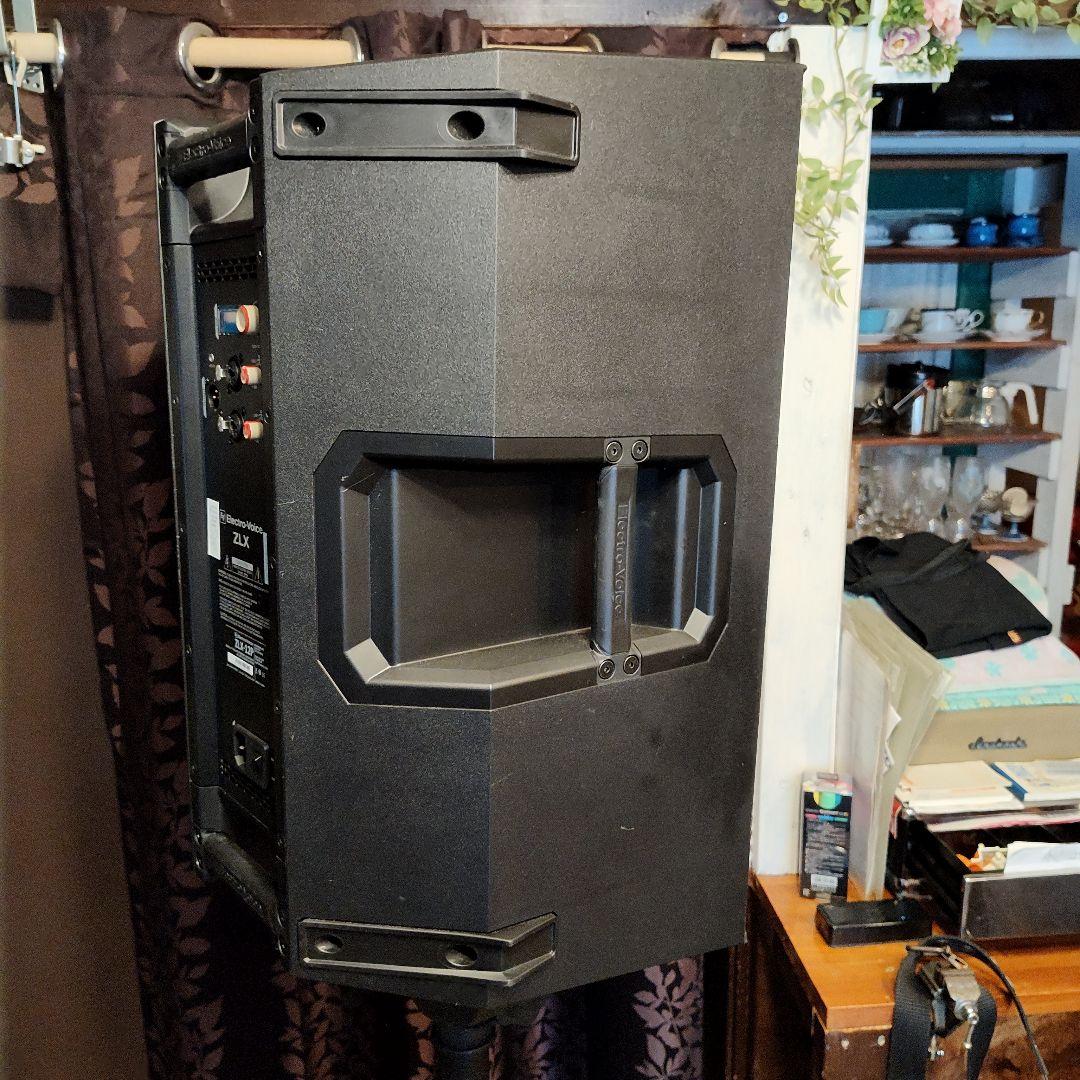 Electro-Voice ZLX12P Powered Speaker Used Item with Microphone and Tripod