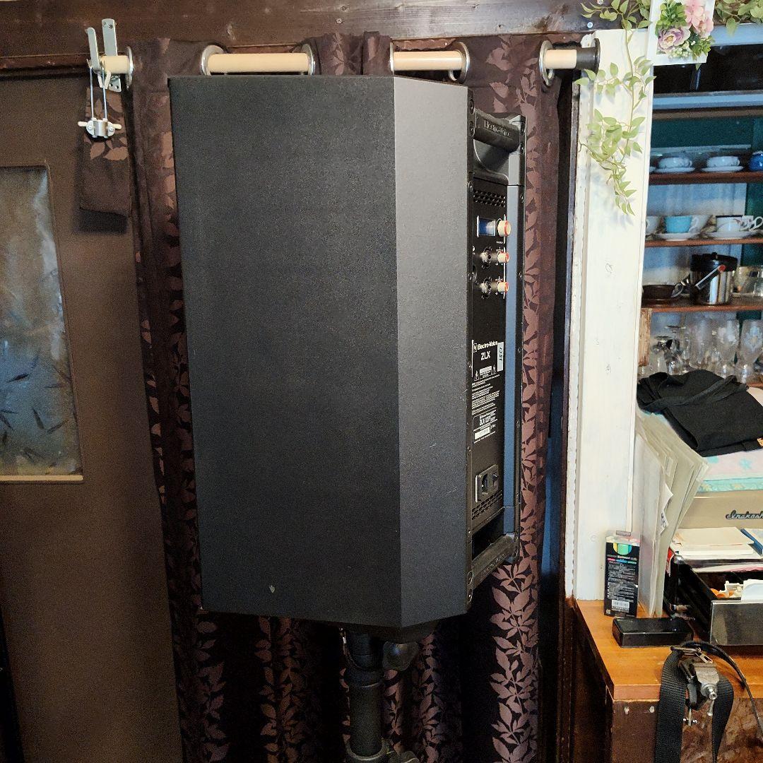 Electro-Voice ZLX12P Powered Speaker Used Item with Microphone and Tripod