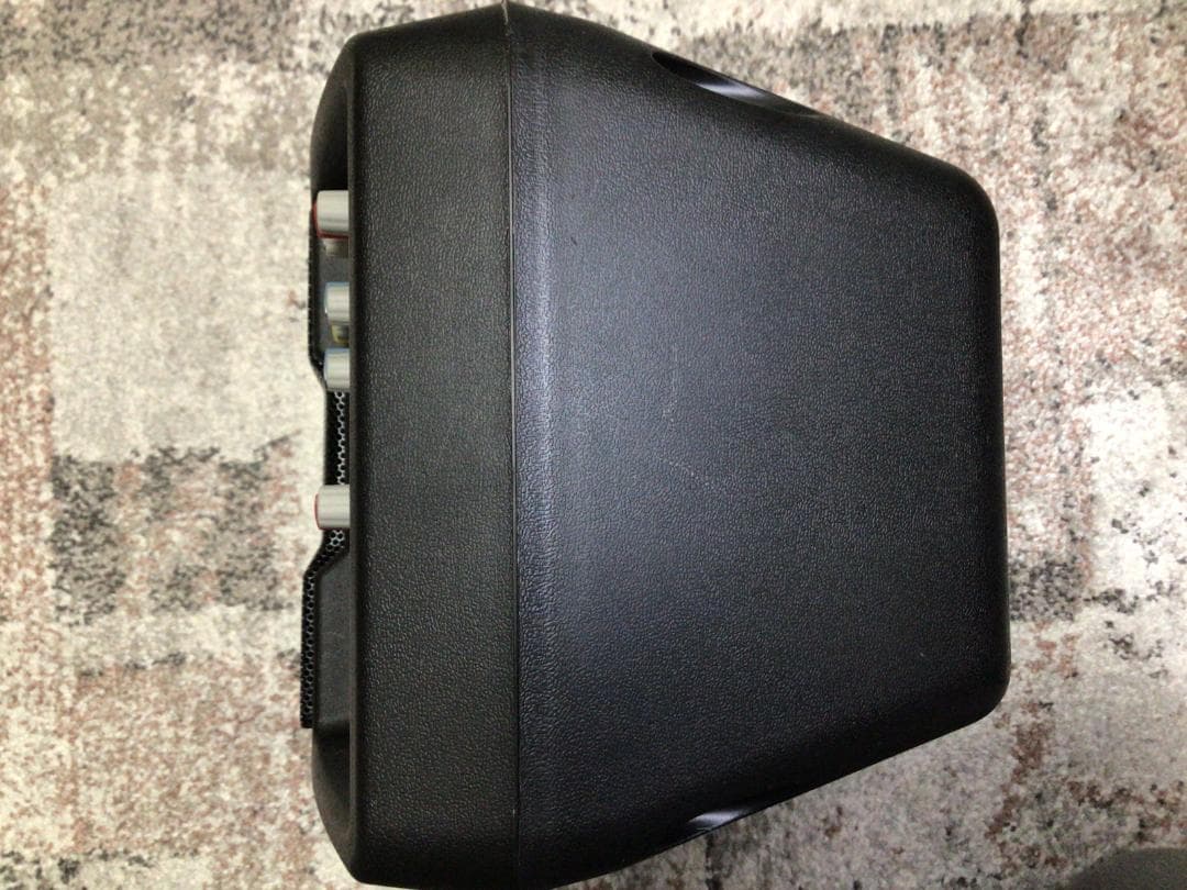 CLASSIC PRO / MoniOne Portable PA Speaker